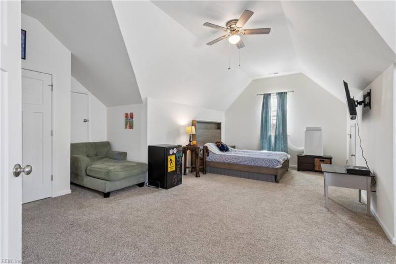 Photo 23 of 43 residential for sale in Chesapeake virginia