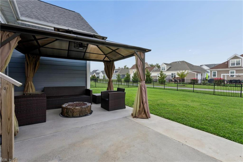 Photo 31 of 43 residential for sale in Chesapeake virginia