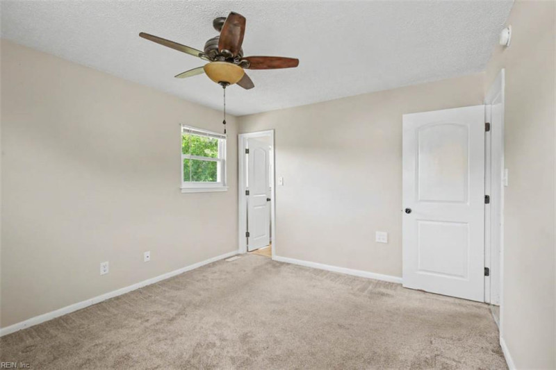 Photo 19 of 37 residential for sale in Virginia Beach virginia