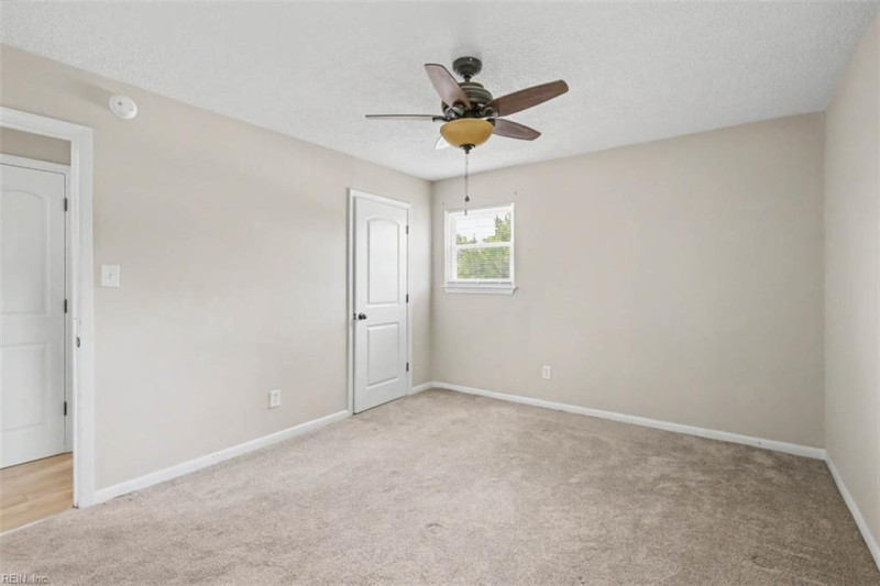 Photo 21 of 37 residential for sale in Virginia Beach virginia