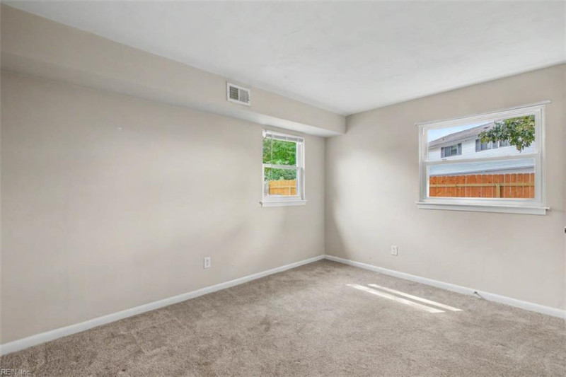 Photo 33 of 37 residential for sale in Virginia Beach virginia
