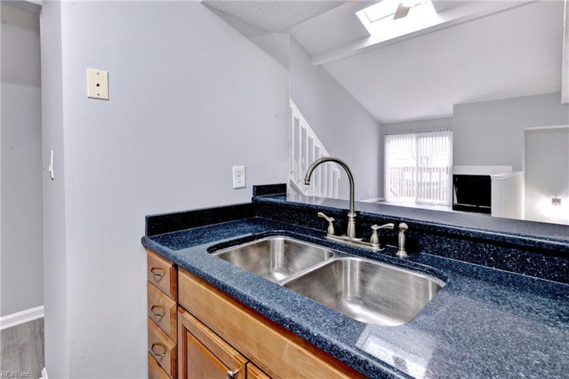 Photo 13 of 32 residential for sale in Newport News virginia Photo 13 of 32 residential for sale in Newport News virginia