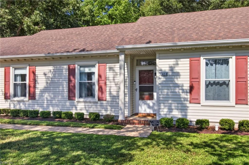 Photo 3 of 36 residential for sale in Chesapeake virginia Photo 3 of 36 residential for sale in Chesapeake virginia