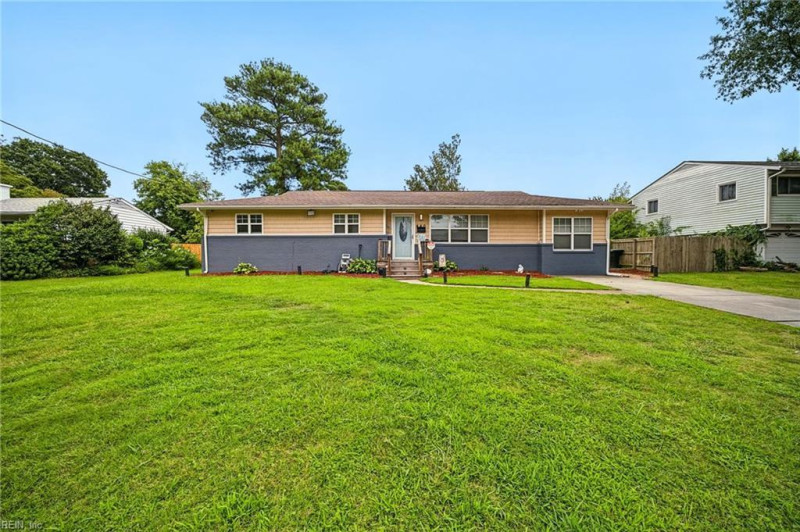 Photo 3 of 48 residential for sale in Virginia Beach virginia Photo 3 of 48 residential for sale in Virginia Beach virginia