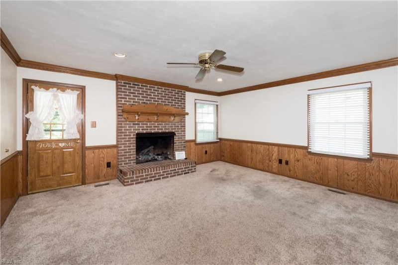 Photo 9 of 43 residential for sale in Chesapeake virginia Photo 9 of 43 residential for sale in Chesapeake virginia