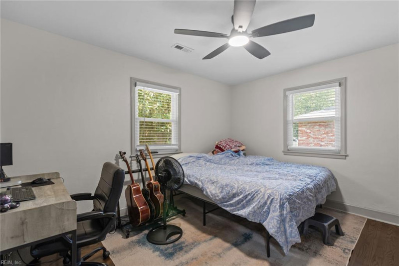Photo 12 of 25 residential for sale in Chesapeake virginia Photo 12 of 25 residential for sale in Chesapeake virginia