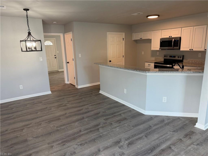 Photo 8 of 27 residential for sale in Virginia Beach virginia