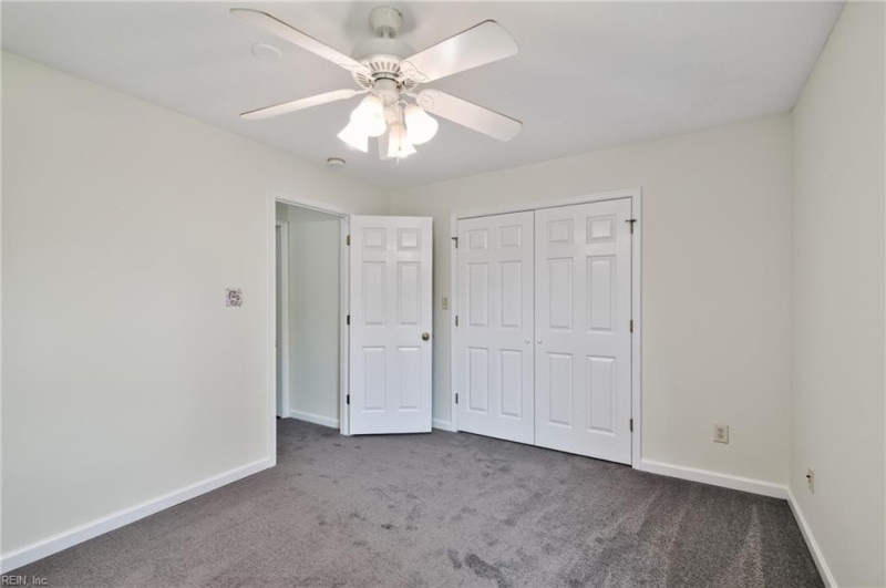Photo 27 of 40 residential for sale in Poquoson virginia