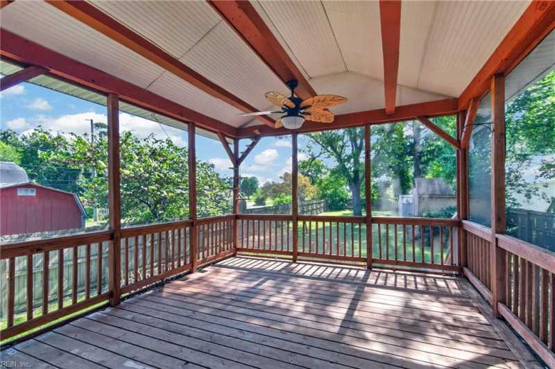 Photo 31 of 40 residential for sale in Poquoson virginia