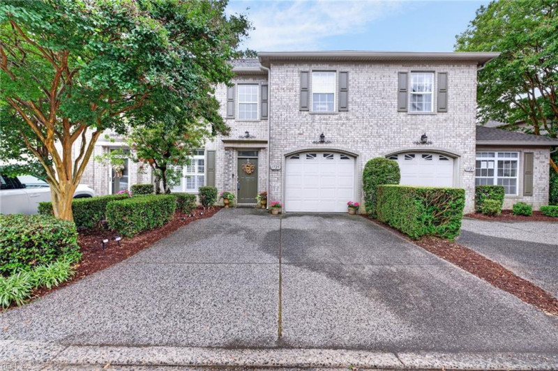 Photo 1 of 27 residential for sale in Virginia Beach virginia