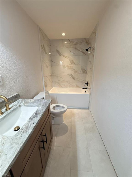 Photo 10 of 29 residential for sale in Virginia Beach virginia