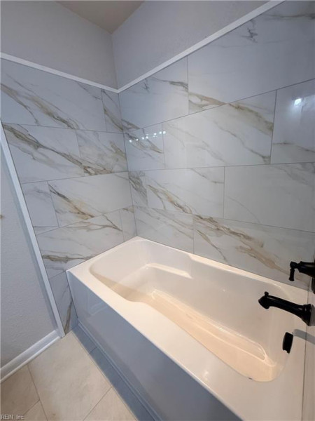 Photo 3 of 29 residential for sale in Virginia Beach virginia