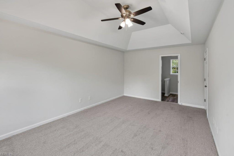 Photo 22 of 46 residential for sale in Chesapeake virginia
