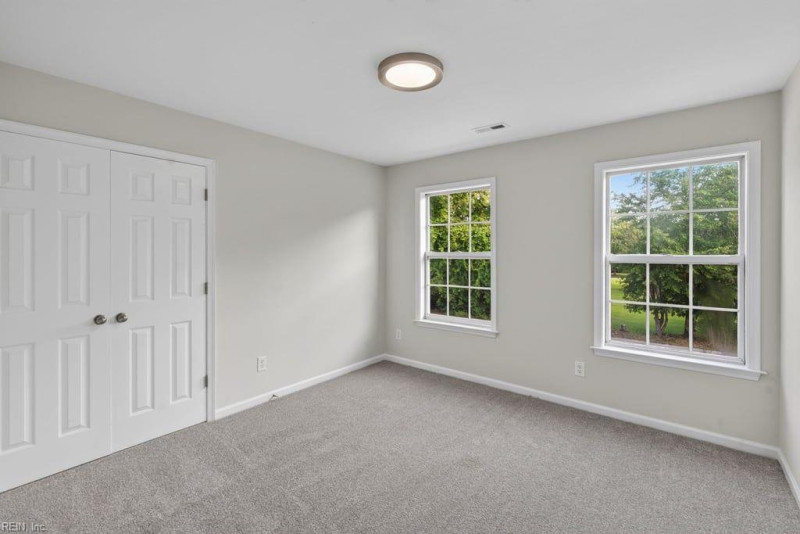 Photo 28 of 46 residential for sale in Chesapeake virginia