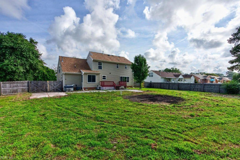 Photo 40 of 46 residential for sale in Chesapeake virginia