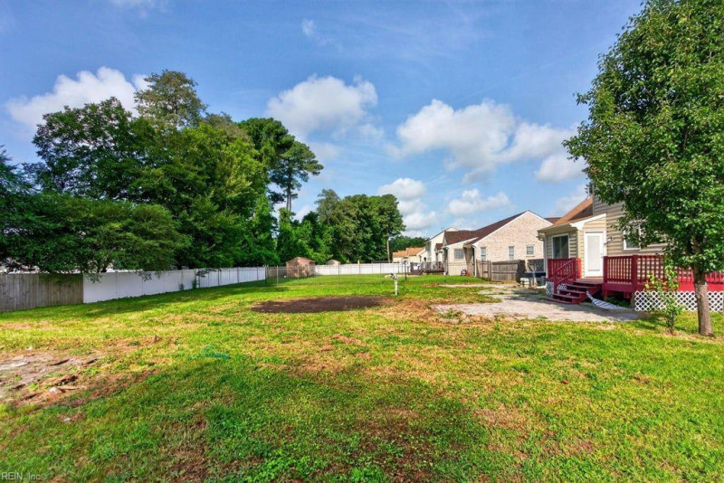 Photo 43 of 46 residential for sale in Chesapeake virginia