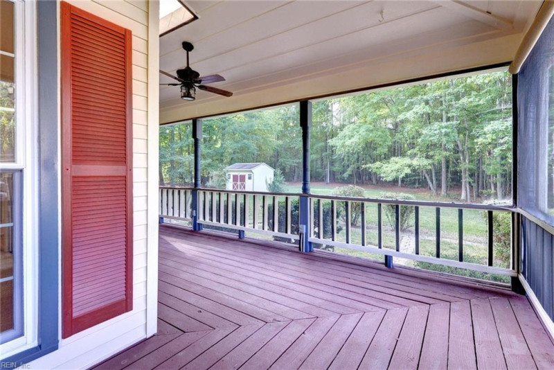 Photo 32 of 46 residential for sale in York County virginia