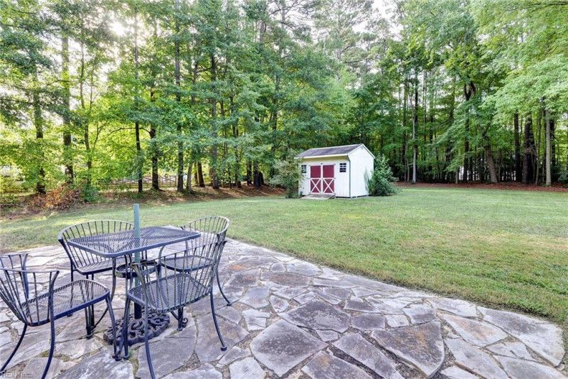 Photo 34 of 46 residential for sale in York County virginia