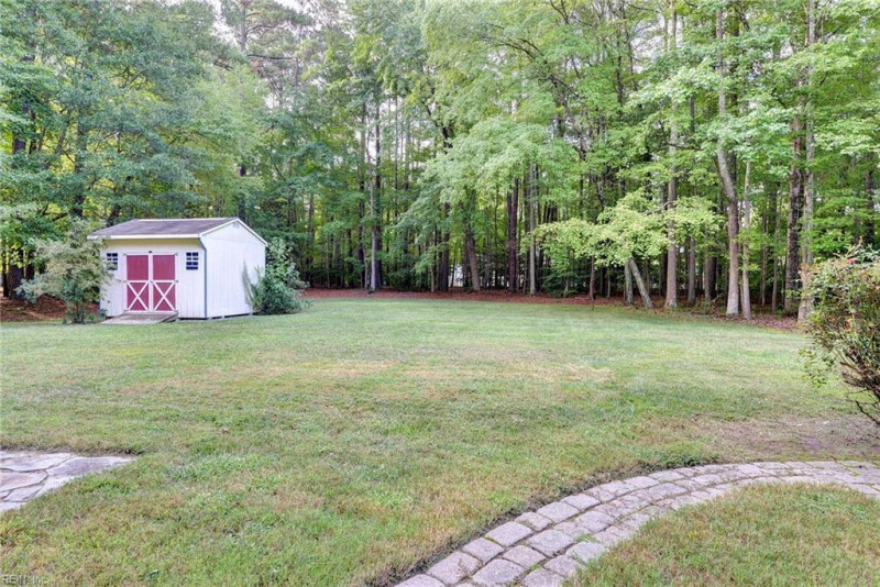 Photo 35 of 46 residential for sale in York County virginia