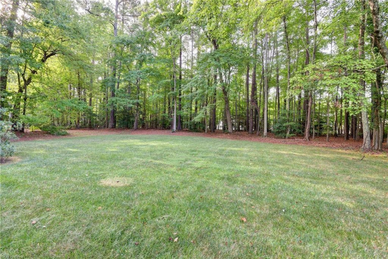 Photo 36 of 46 residential for sale in York County virginia