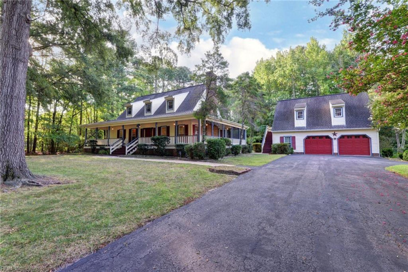 Photo 6 of 46 residential for sale in York County virginia