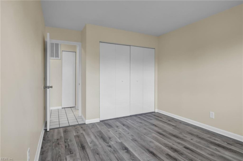 Photo 17 of 23 residential for sale in Virginia Beach virginia