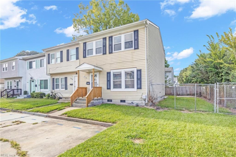 Photo 2 of 23 residential for sale in Virginia Beach virginia
