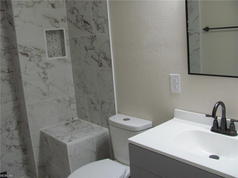 Photo 12 of 16 residential for sale in Norfolk virginia
