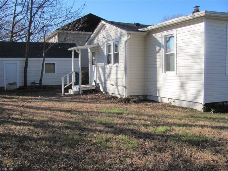 Photo 15 of 16 residential for sale in Norfolk virginia