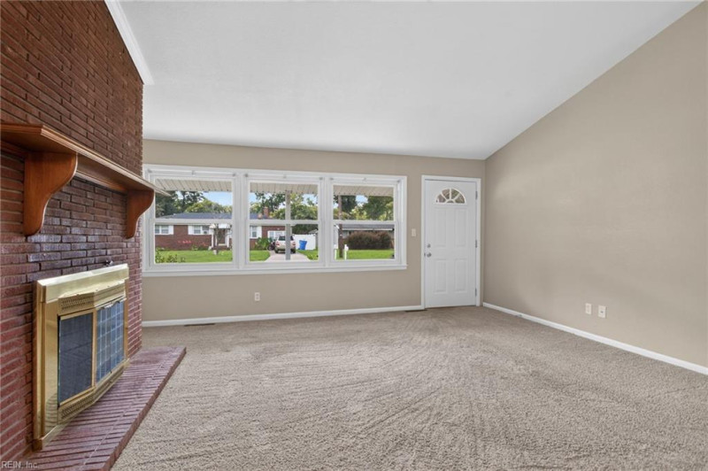 Photo 10 of 44 residential for sale in Chesapeake virginia Photo 10 of 44 residential for sale in Chesapeake virginia