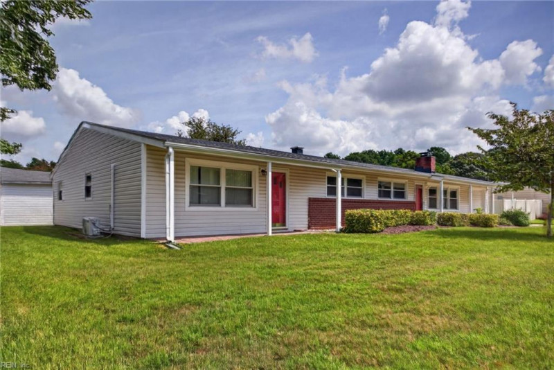 Photo 6 of 44 residential for sale in Chesapeake virginia