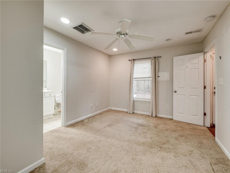 Photo 29 of 35 residential for sale in Newport News virginia