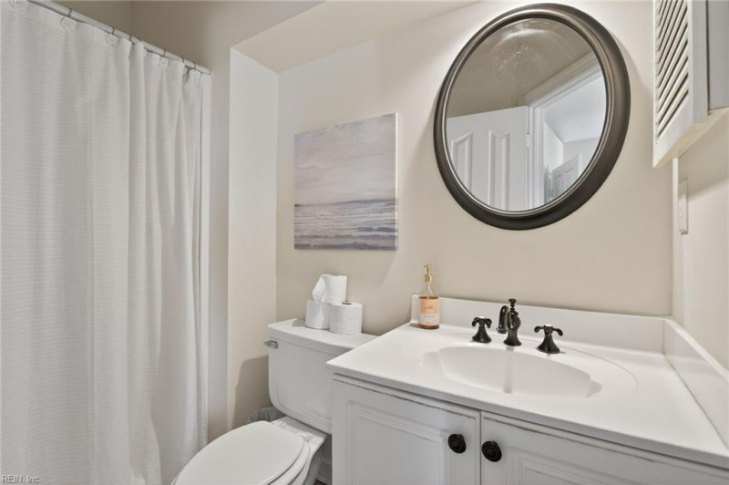Photo 35 of 50 residential for sale in Virginia Beach virginia