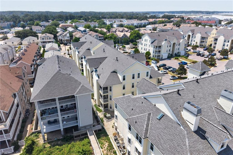 Photo 4 of 50 residential for sale in Virginia Beach virginia