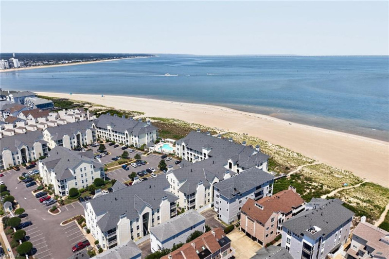 Photo 41 of 50 residential for sale in Virginia Beach virginia