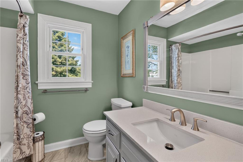 Photo 28 of 48 residential for sale in Chesapeake virginia