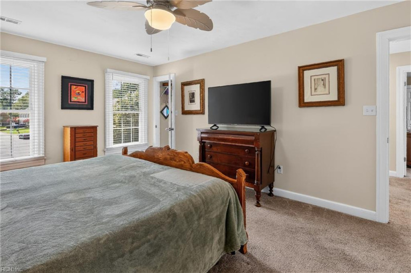 Photo 30 of 48 residential for sale in Chesapeake virginia