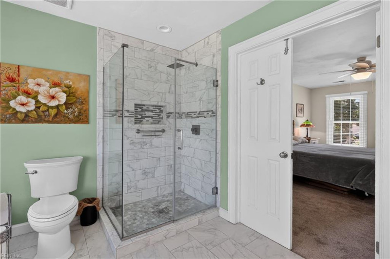 Photo 35 of 48 residential for sale in Chesapeake virginia
