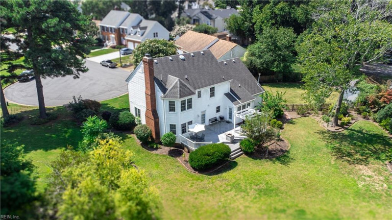 Photo 5 of 48 residential for sale in Chesapeake virginia