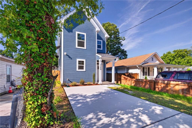 Photo 3 of 40 residential for sale in Norfolk virginia Photo 3 of 40 residential for sale in Norfolk virginia