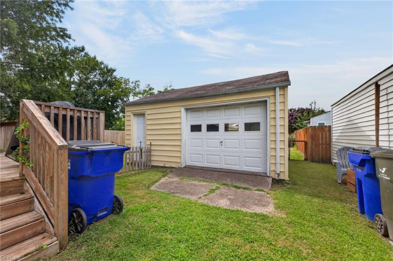 Photo 17 of 26 residential for sale in Norfolk virginia Photo 17 of 26 residential for sale in Norfolk virginia