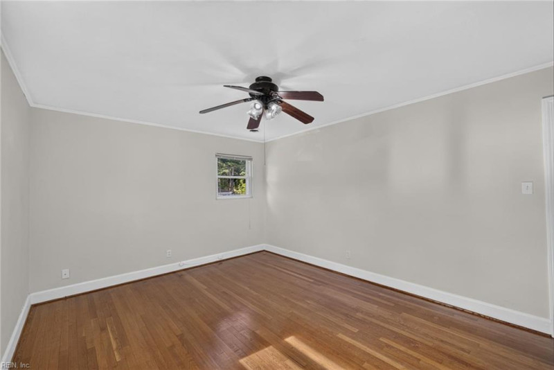 Photo 25 of 40 residential for sale in Portsmouth virginia