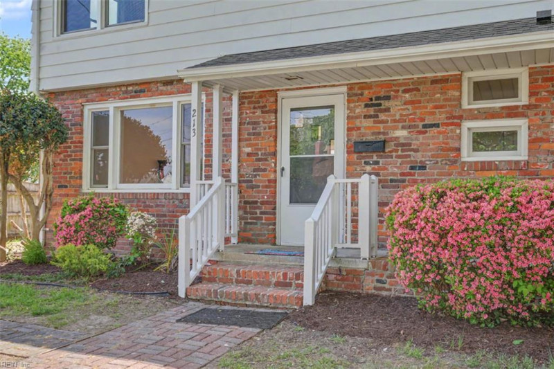 Photo 4 of 37 residential for sale in Hampton virginia Photo 4 of 37 residential for sale in Hampton virginia