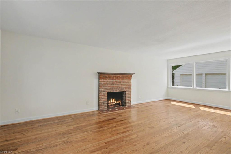 Photo 6 of 37 residential for sale in Hampton virginia Photo 6 of 37 residential for sale in Hampton virginia