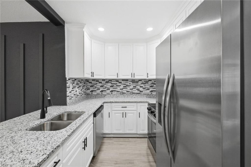 Photo 18 of 34 residential for sale in Norfolk virginia Photo 18 of 34 residential for sale in Norfolk virginia
