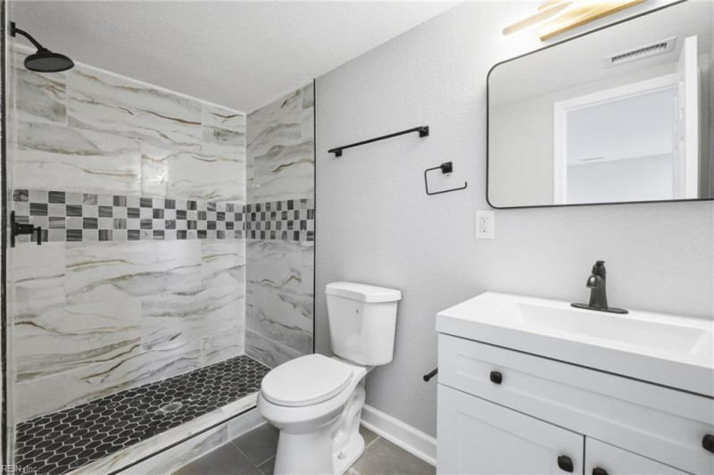 Photo 24 of 34 residential for sale in Norfolk virginia Photo 24 of 34 residential for sale in Norfolk virginia