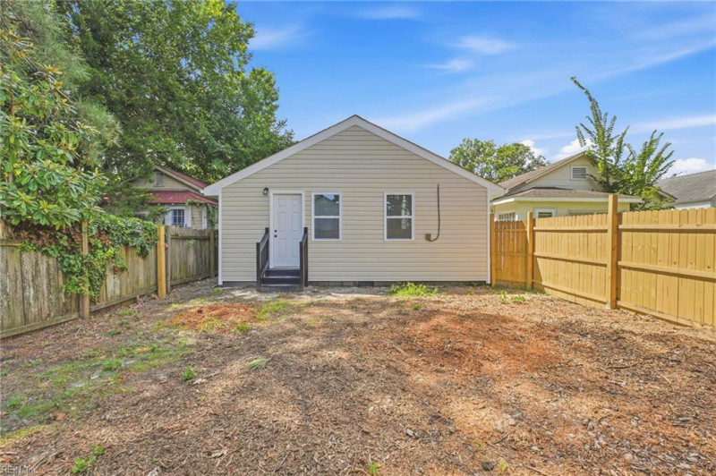 Photo 32 of 34 residential for sale in Norfolk virginia Photo 32 of 34 residential for sale in Norfolk virginia