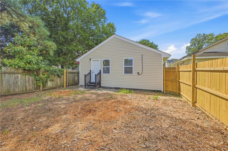 Photo 33 of 34 residential for sale in Norfolk virginia Photo 33 of 34 residential for sale in Norfolk virginia