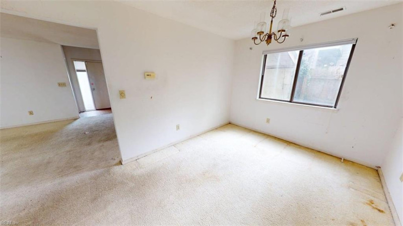 Photo 14 of 50 residential for sale in Virginia Beach virginia