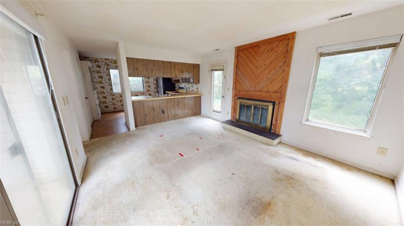 Photo 16 of 50 residential for sale in Virginia Beach virginia